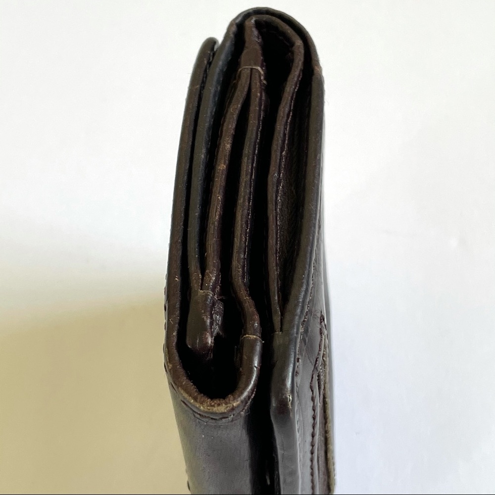 Fossil Brown Essential Leather Wallet - Picture 12 of 14